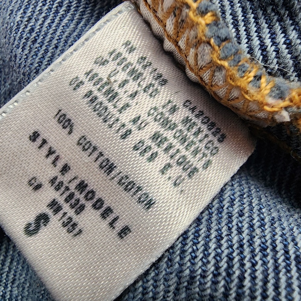 Vintage Guess Jeans Women's S Denim Jacket 90's Trucker Dark Wash Cropped Y2K - Picture 11 of 11